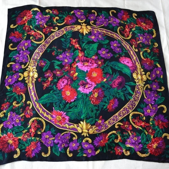 Vtg Adrienne Vittadini  Floral Scarf - Picture 2 of 8